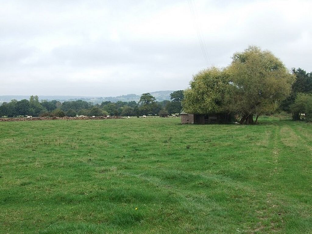 ANCIEN CORPS DE FERME Proche de DEAUVILLE et PONT L'EVEQUE