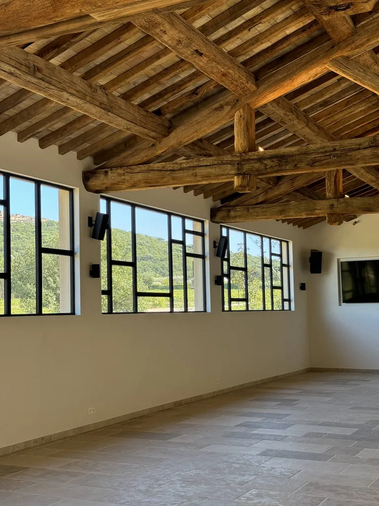 Installation Sonorisation Domaine Tropez à Saint-Tropez Var 83