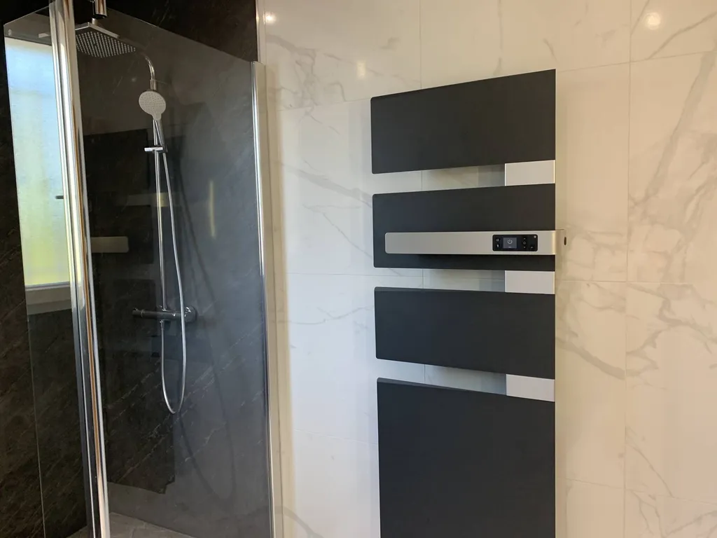 RENOVATON SALLE DE BAIN EN PIERRE ET MARBRE- DOUBLE DOUCHE -APRES