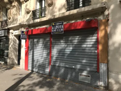 BOUTIQUE - BOULEVARD LEFEBVRE 75015 PARIS RÉF : LTI 15247 