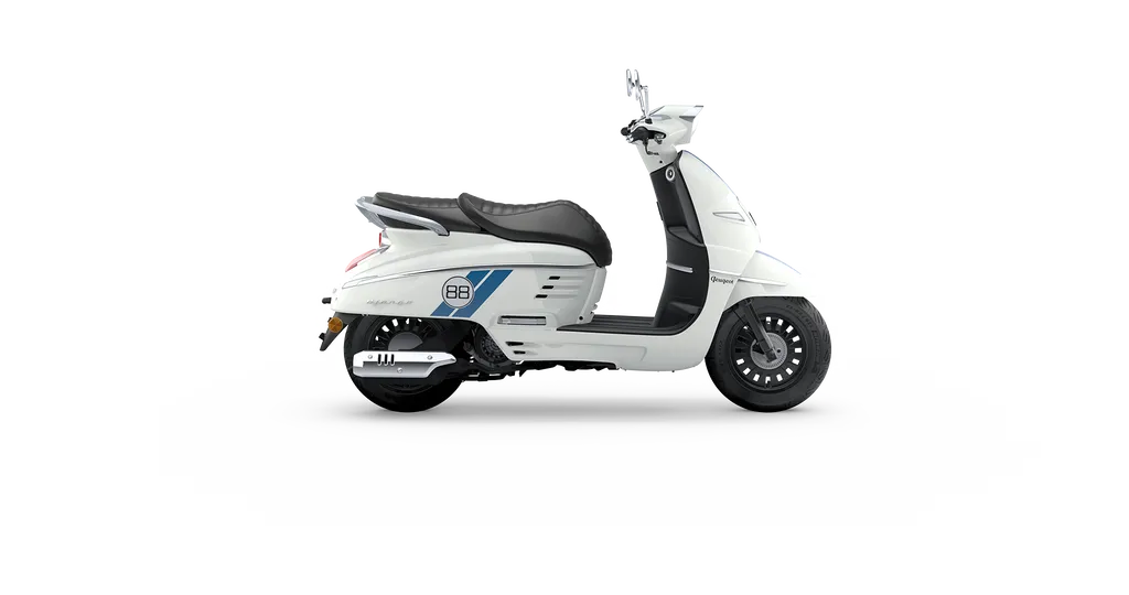SCOOTER NEUF PEUGEOT DJANGO 125 SPORT SIX FOURS LES PLAGES