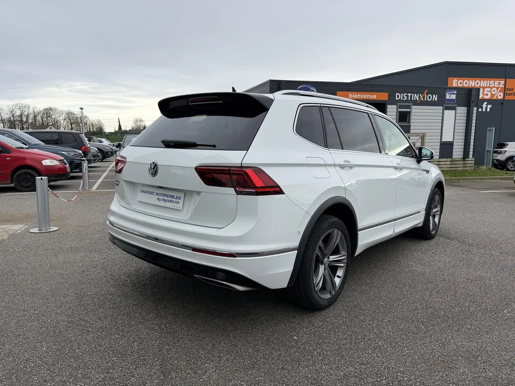 Volkswagen Tiguan Allspace occasion R-Line proche Le Havre : SUV 7 places diesel boîte automatique disponible chez Caudebec Automobiles