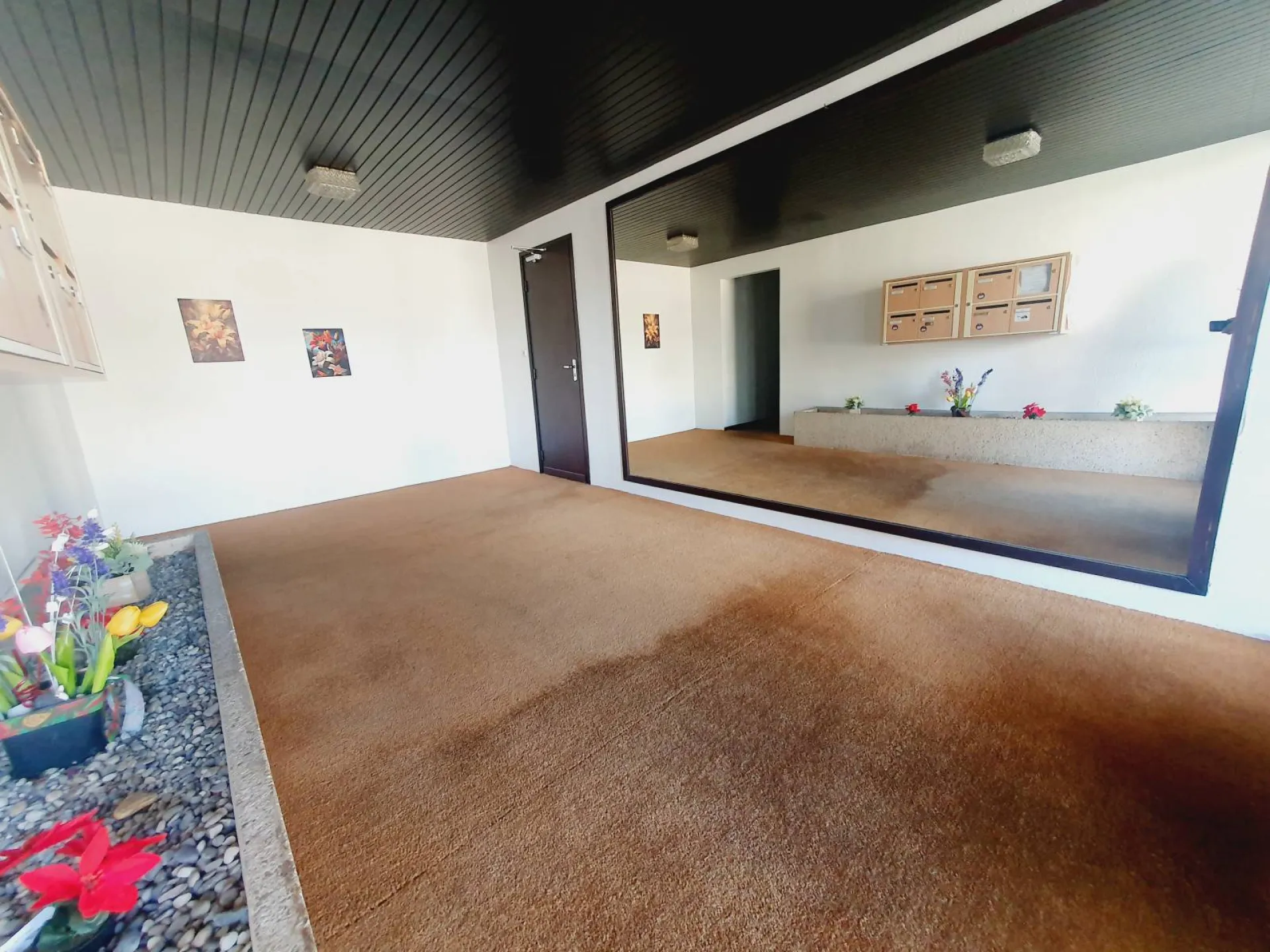 Appartement à vendre 3 pièces ST PRIEST REVAISON avec balcon cave et parking