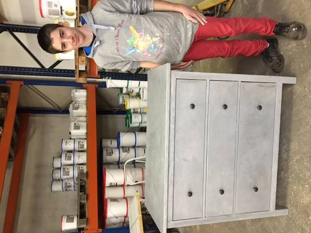 COMMODE APRES / RELOOKING METALDECO ALUMINIUM