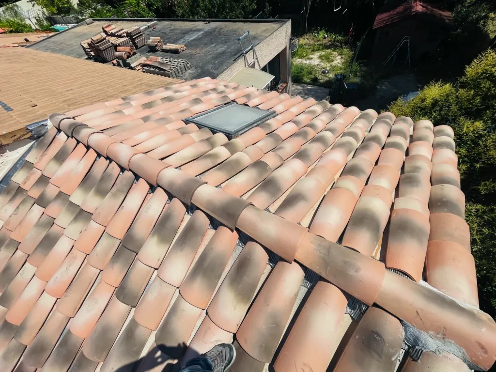 Changement de toiture de maison à Luynes 13080