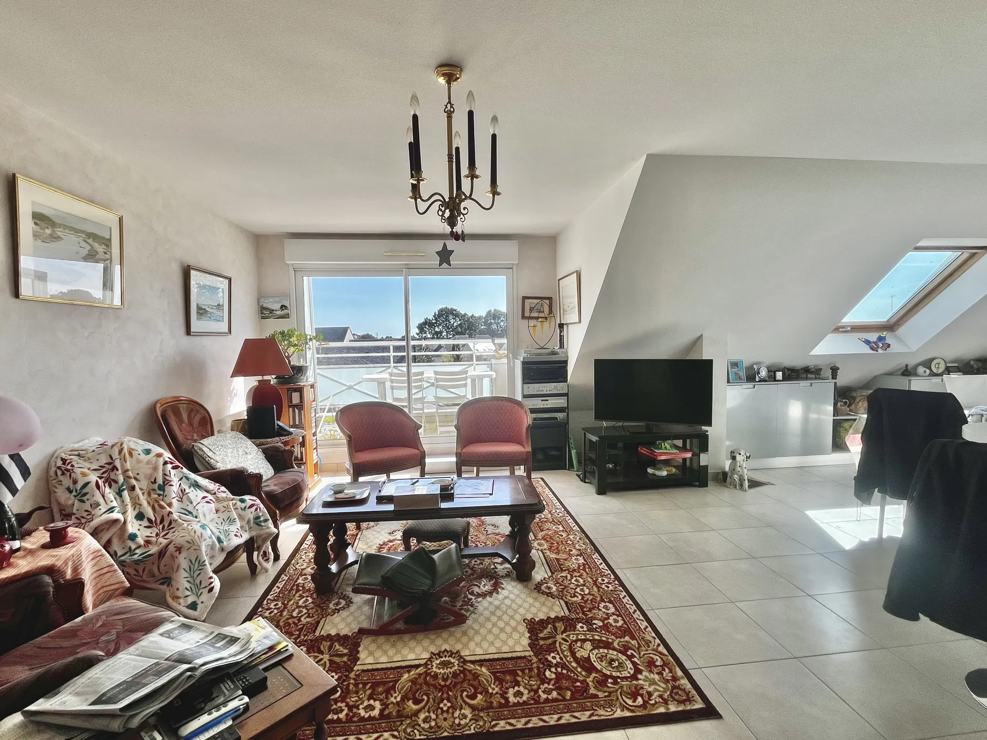 2575 - Appartement en nue-propriété proche du bourg
