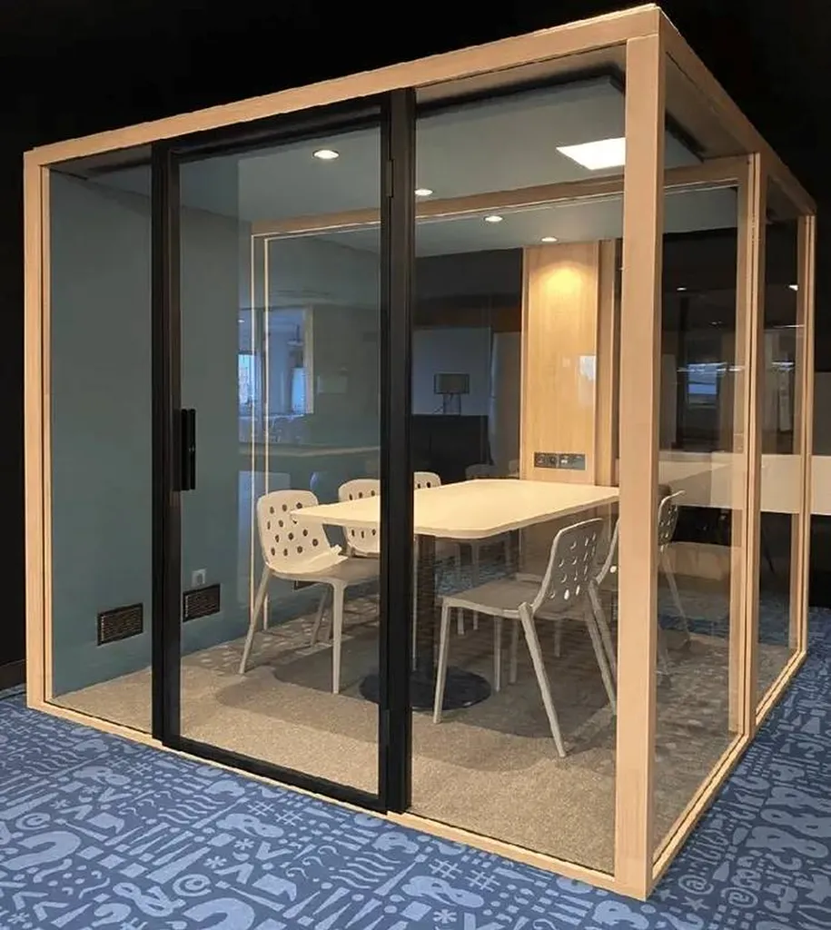 Cabine acoustique 4 êrsonnes à Marseille
