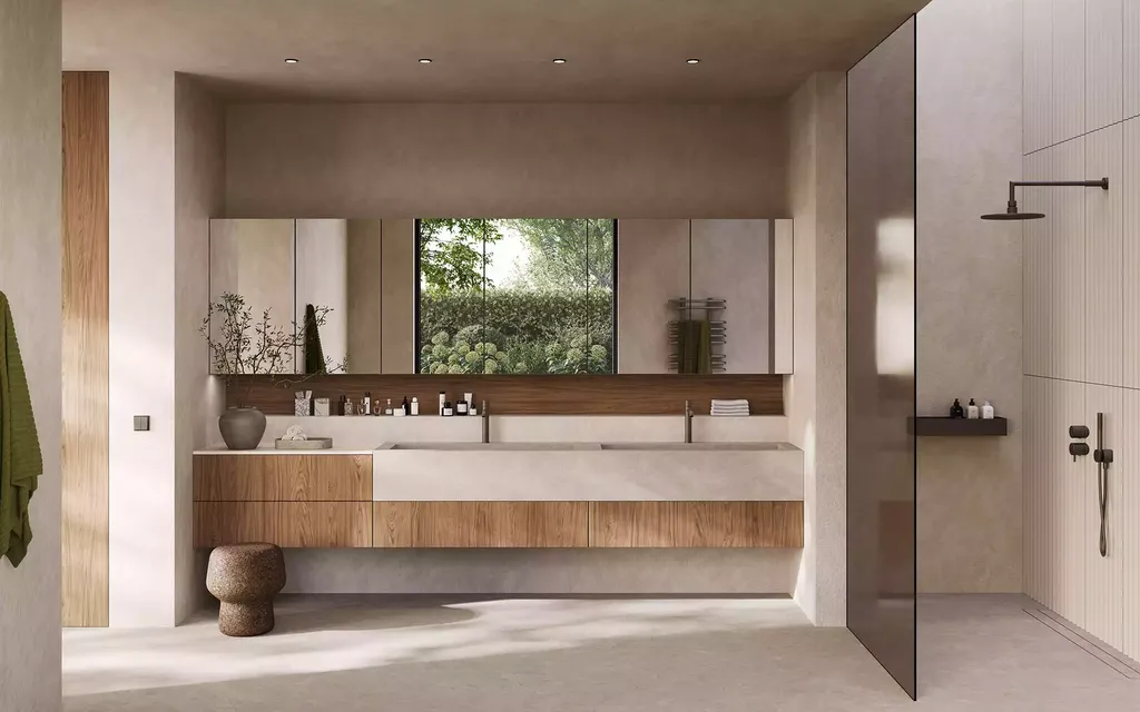 Salle de bain avec meubles vitrés et bois pour une ambiance chaleureuse et des rangements optimisés près de Toulouse
