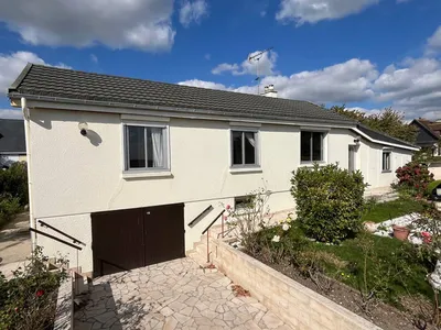 A vendre, maison individuelle offrant de beaux volumes de 128m² et une vue sur la Seine !