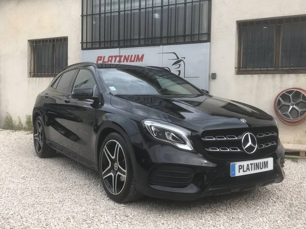 Traitement céramique Mercedes-Benz GLA Traitée et Protégée avec la gamme de céramique Gtechniq à Marseille