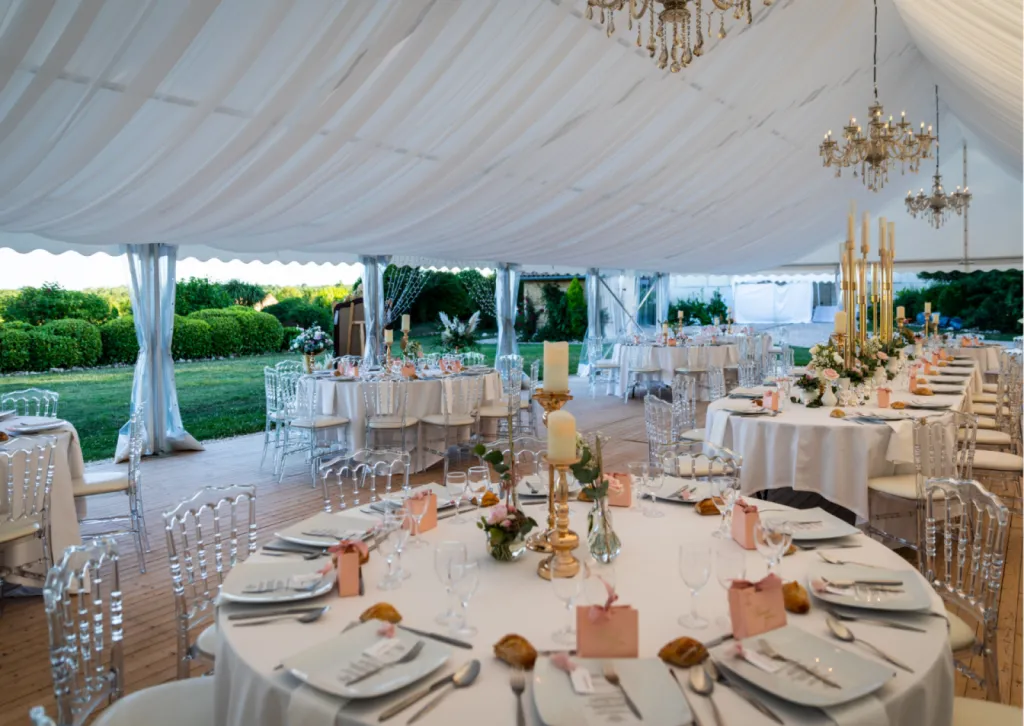 Coordonner le jour J de votre mariage avec une wedding planner- Crédit photo / ARTISTES ASSOCIÉS 