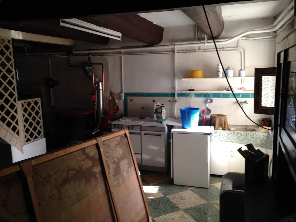 Aménagement du sous-sol d'un pavillon à Salon de Pce - existant