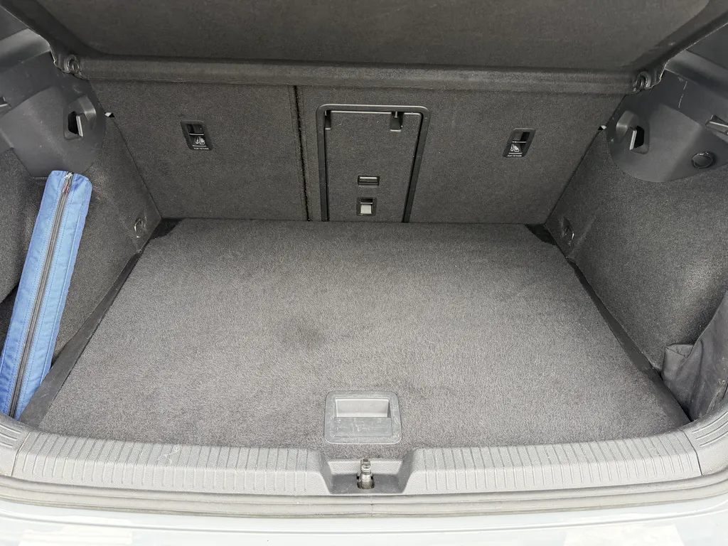 Volkswagen Golf 8 GTD d’occasion à vendre proche du Havre : découvrez cette berline sportive diesel chez Caudebec Automobiles