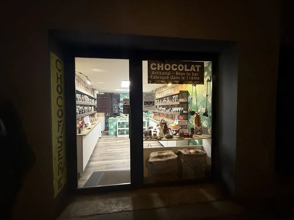 Cession de bail - Boutique 22 m², Bastille, Rue de Charonne 75011 PARIS