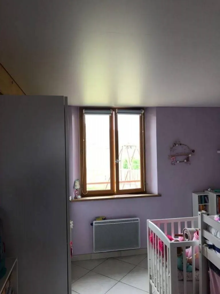 Comment recouvrir un plafond en bois brut avec des poutrelles (plancher) dans des chambres ? Tarbes