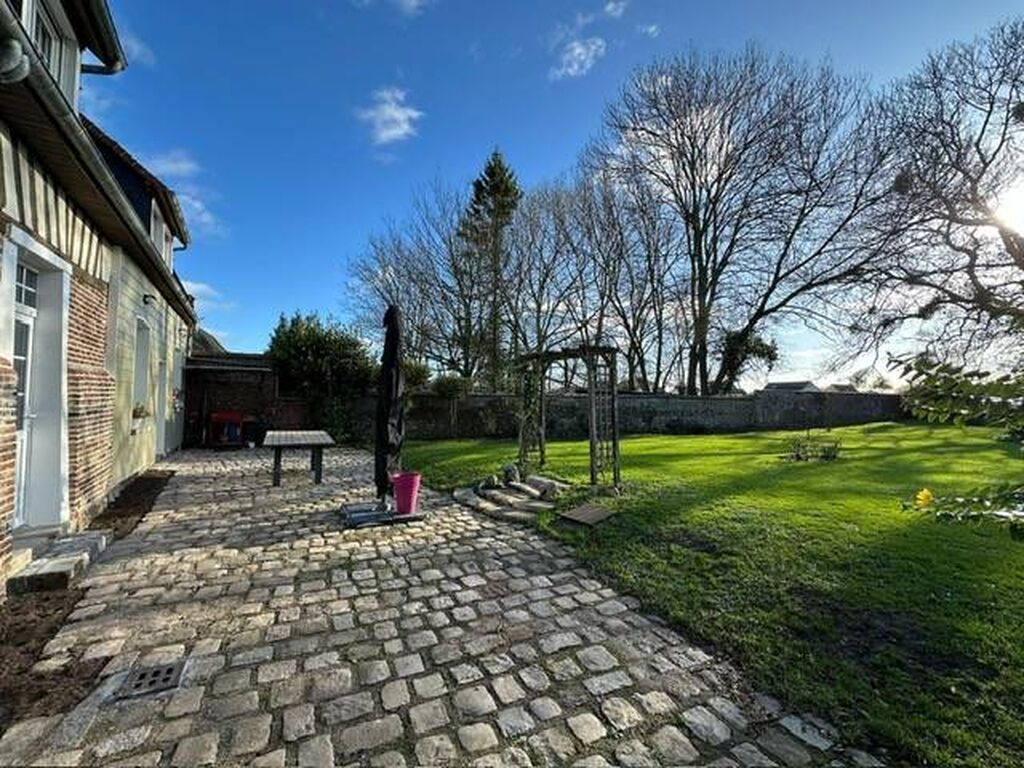 Propriété de caractère dans un cadre authentique et paisible