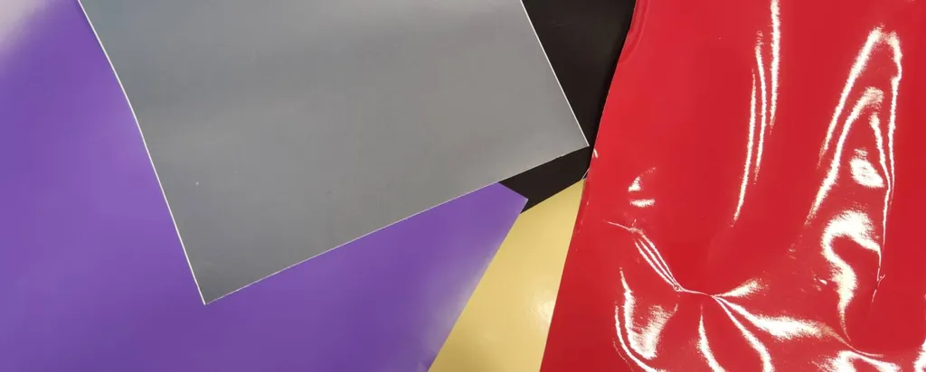 revêtement adhésif pour entreprise bureaux ou vitrines tdc signalétique