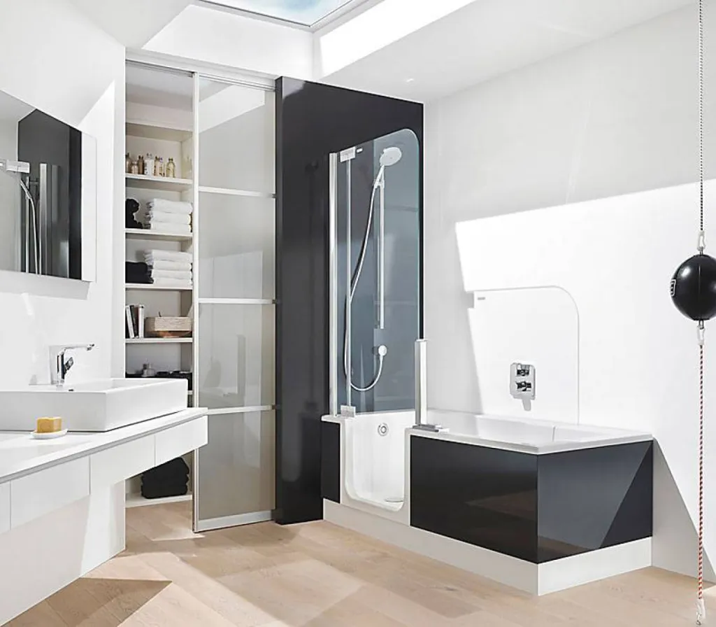 Baignoire avec porte TWINLINE 2 ARTWEGER la baignoire pour personne âgée