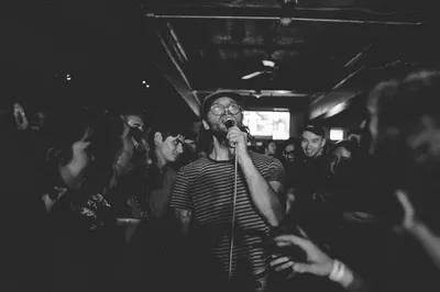 Karaoké entre amis avec une playlist sur mesure à Rouen dans le 76