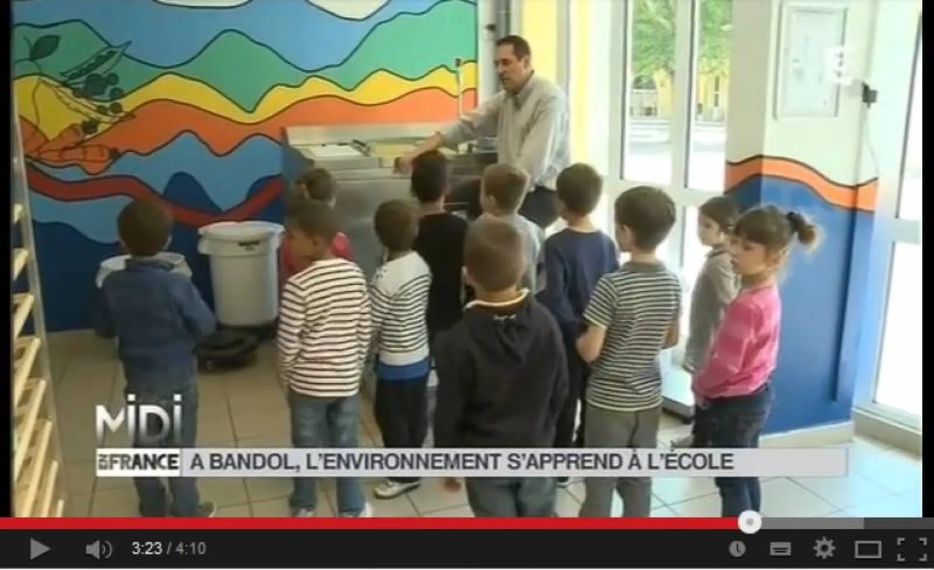 L’éco-digesteur  est un digesteur de déchets alimentaires offrant un service de recyclage pour particuliers sur site.