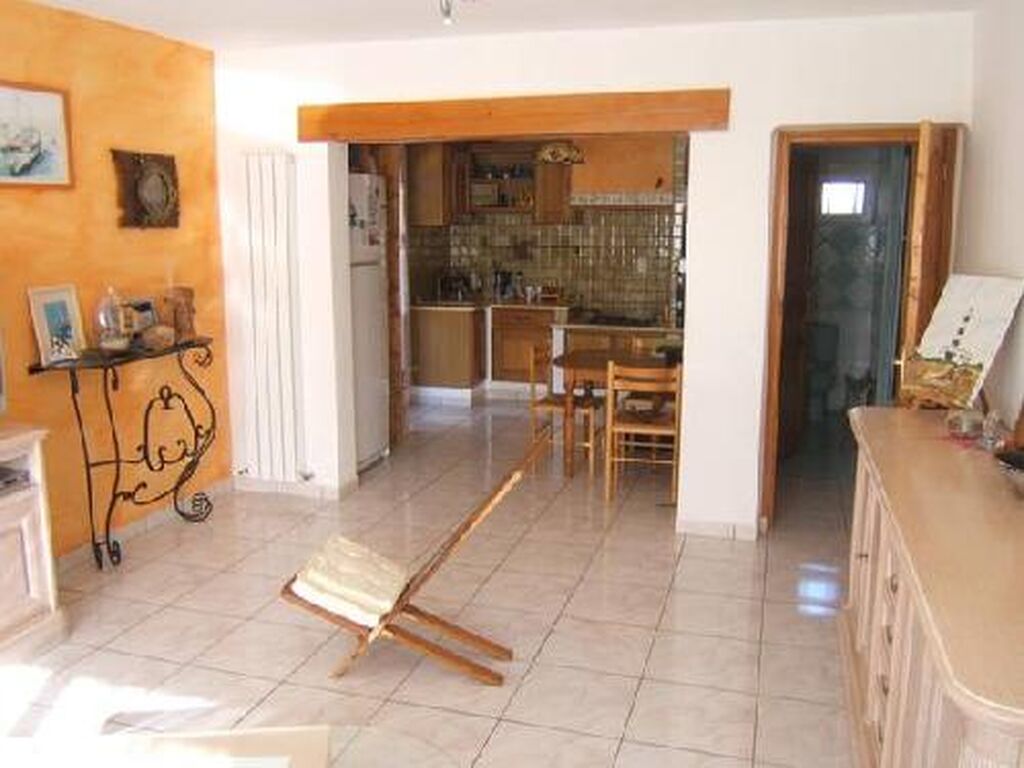 Vente appartement Roquefort La Bédoule en rez de jardin avec piscine