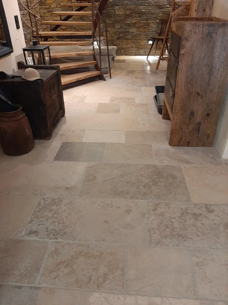 Carrelage Pierre Naturelle FRANCEPIERRE – Authenticité, Durabilité et Qualité