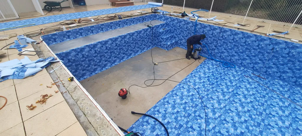 pose de liner de piscine ALKOR garanti 10 ans à Libourne