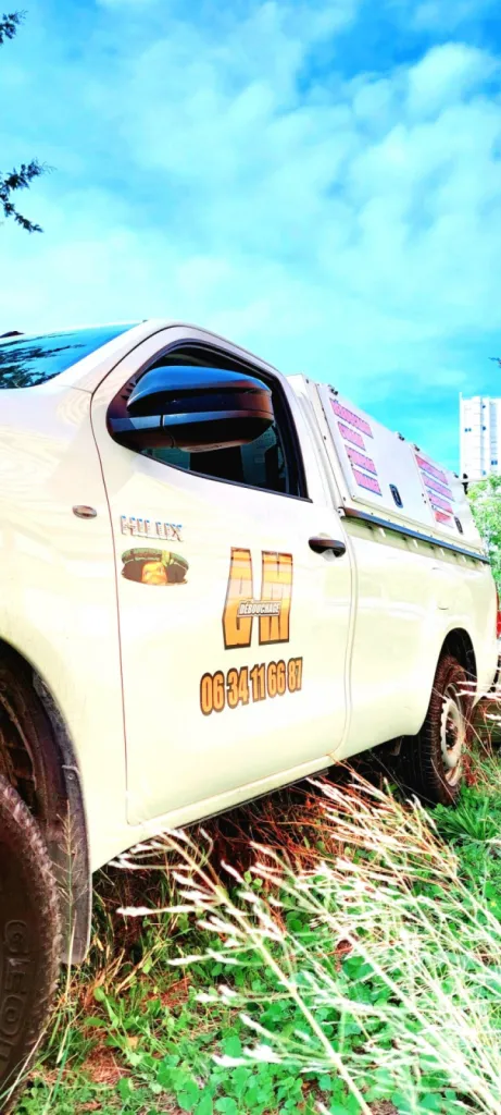 Camion hydrocureur, haute pression jusqu'à 300 bars