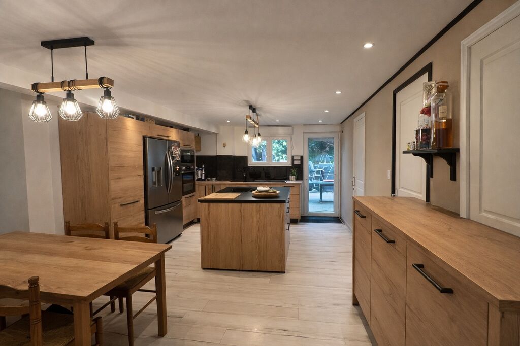 À vendre maison ancienne de 210m² sur un terrain de 5000m² située au Thuit-Signol