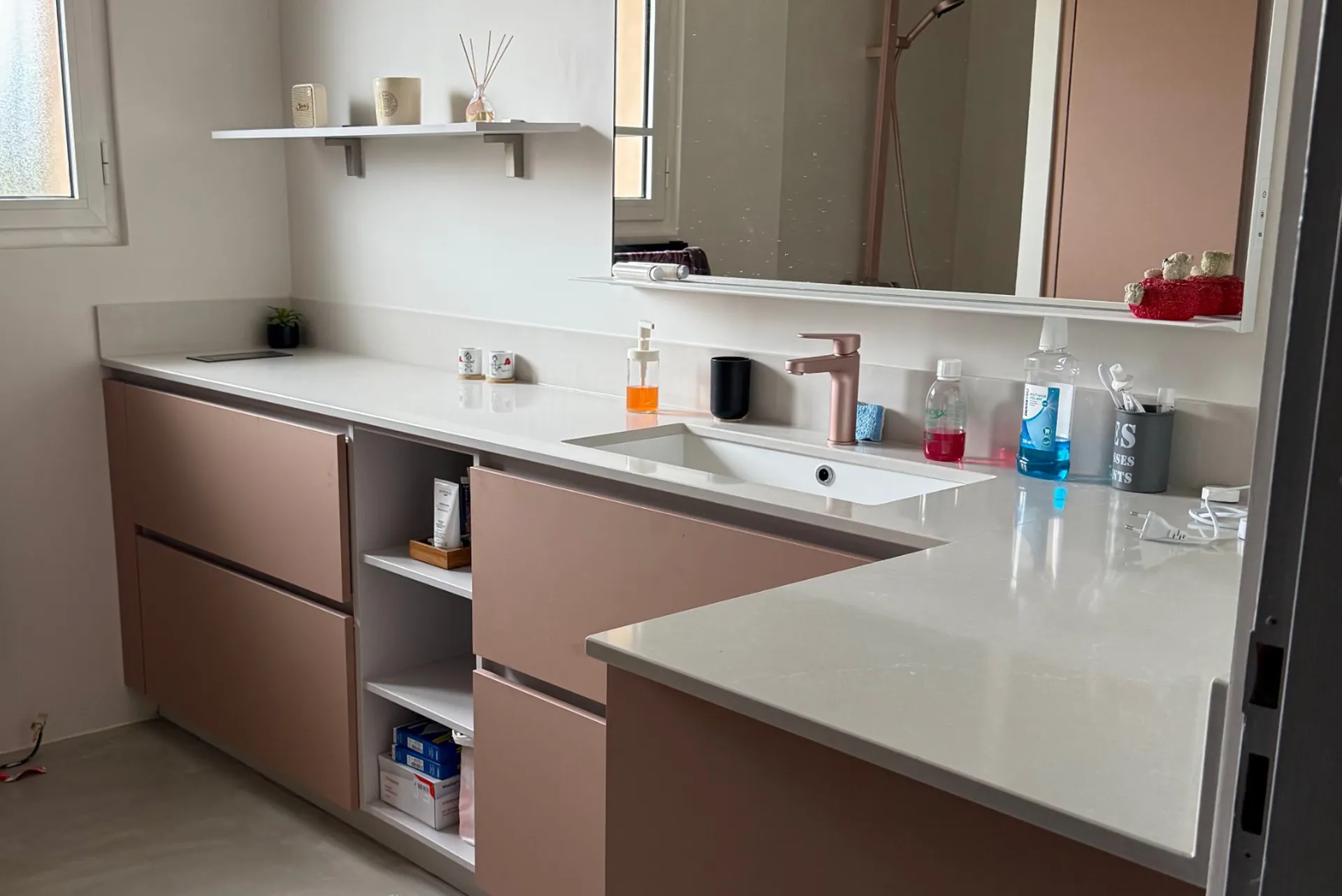 rénovation de salle de bain en rose poudrée à Fonsorbes