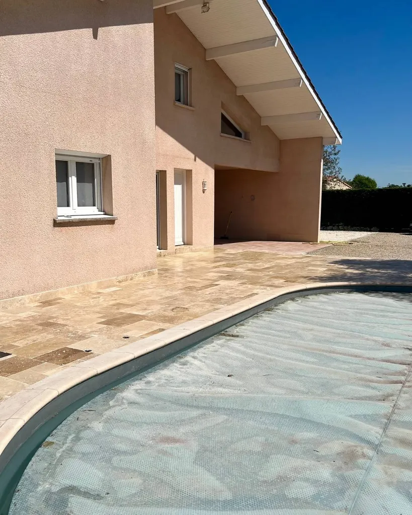 Travertin Rustique en Opus 4 formats à Ambarès près de Bordeaux