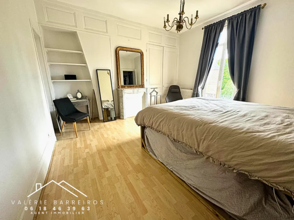 A saisir magnifique maison de maître de 214 m² édifiée sur 1170 m² de terrain sur la commune de ST AUBIN LES ELBEUF