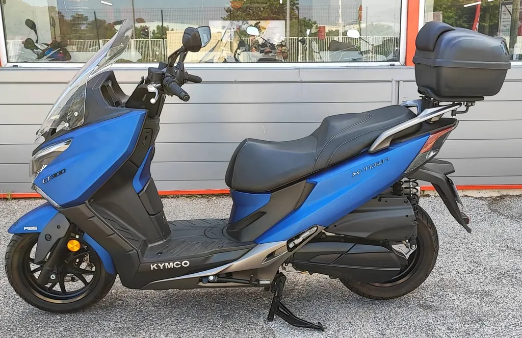 KYMCO X-TOWN CITY 300 du 03/2021 avec 5000 km