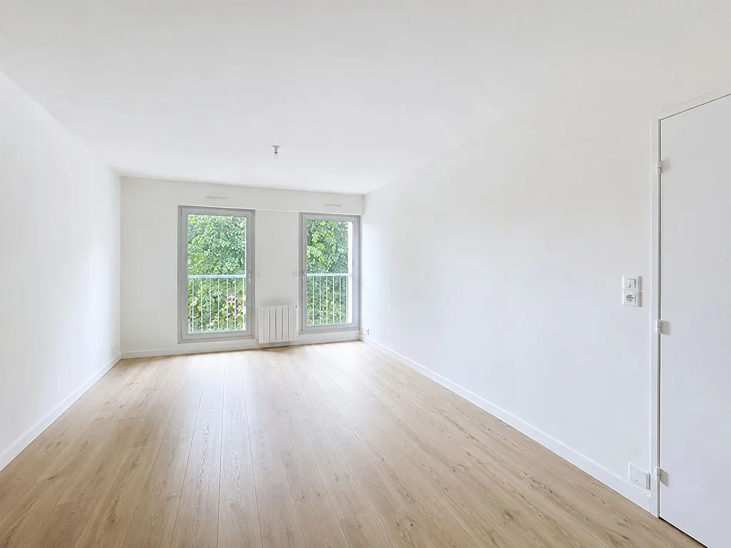 F3 avec ascenseur SECTEUR ST MARC - 850 € CC