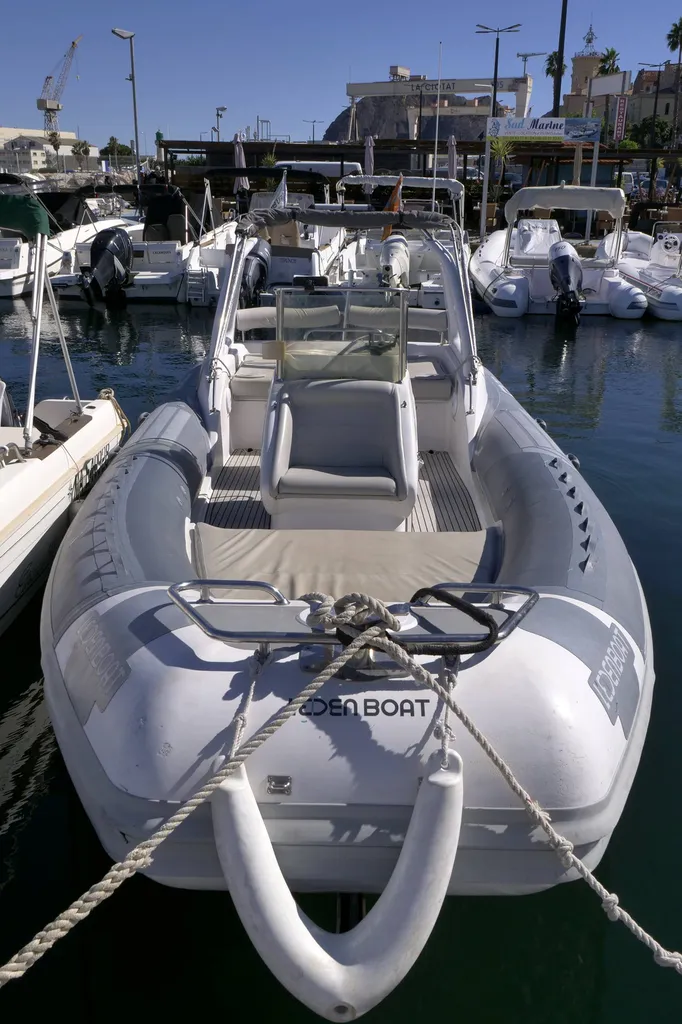 Chuppa Chups 2 notre semi rigide l'Eden Boat