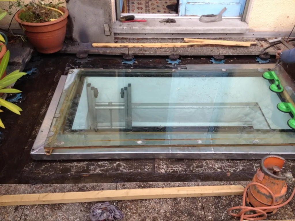 trouver un artisan qui peut rénover un puit de jour autour de Bordeaux