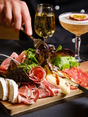 Privatisation de restaurant italien avec grandes salles pour événements privés et repas de groupe proche de Nancy