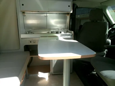 WOLKSWAGEN TRANSPORTER