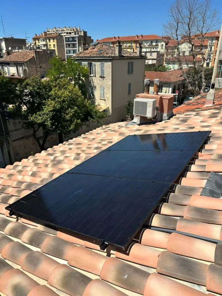 Etude offerte et personnalisée pour votre projet solaire avec Provence Energie Solaire Services à La Ciotat