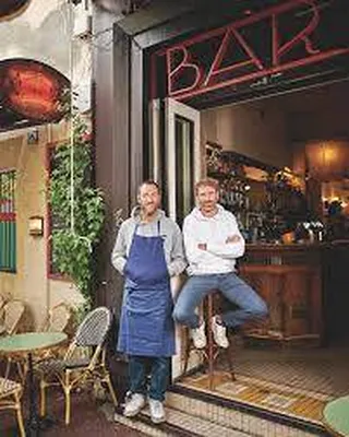bar restaurant hotel Marseille Bar la Relève