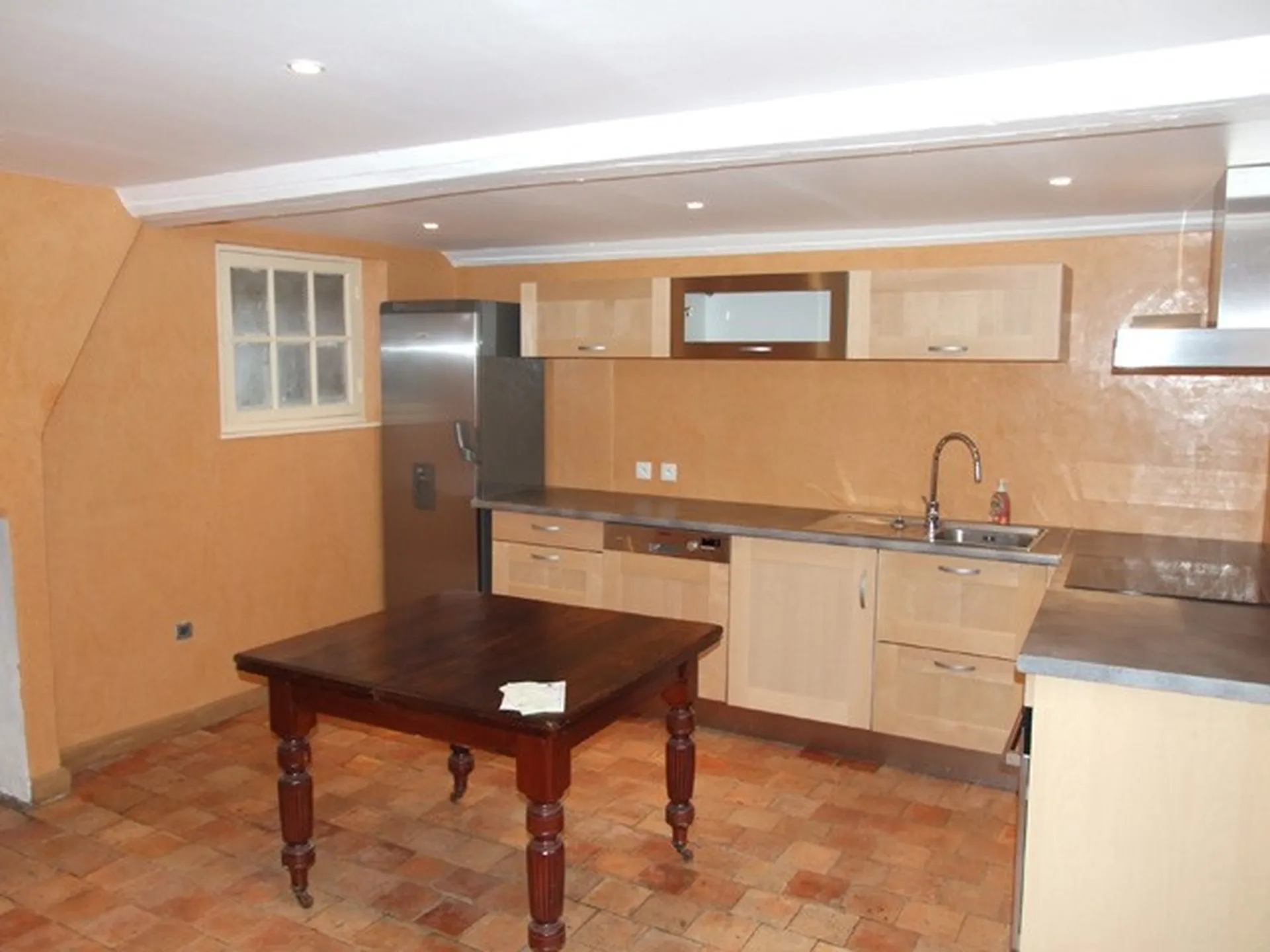 En vente Maison de ville entièrement rénovée proche commerces 27