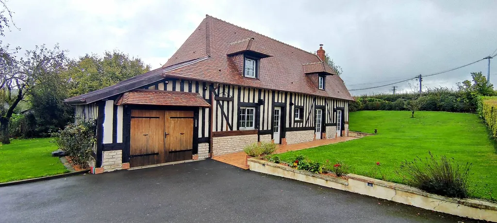 A vendre, à 10 minutes de Livarot 14140, 4 minutes de Fervaques 14140 et 2 heures de Paris 75