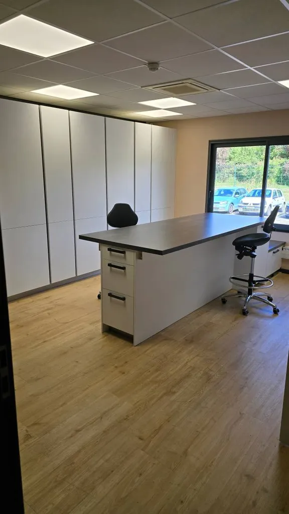 Aménagement sur mesure d'un laboratoire dans le Vaucluse