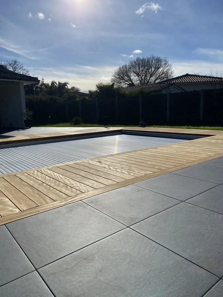 Terrasse en bois Itauba à Mios sur le Bassin d'Arcachon.
