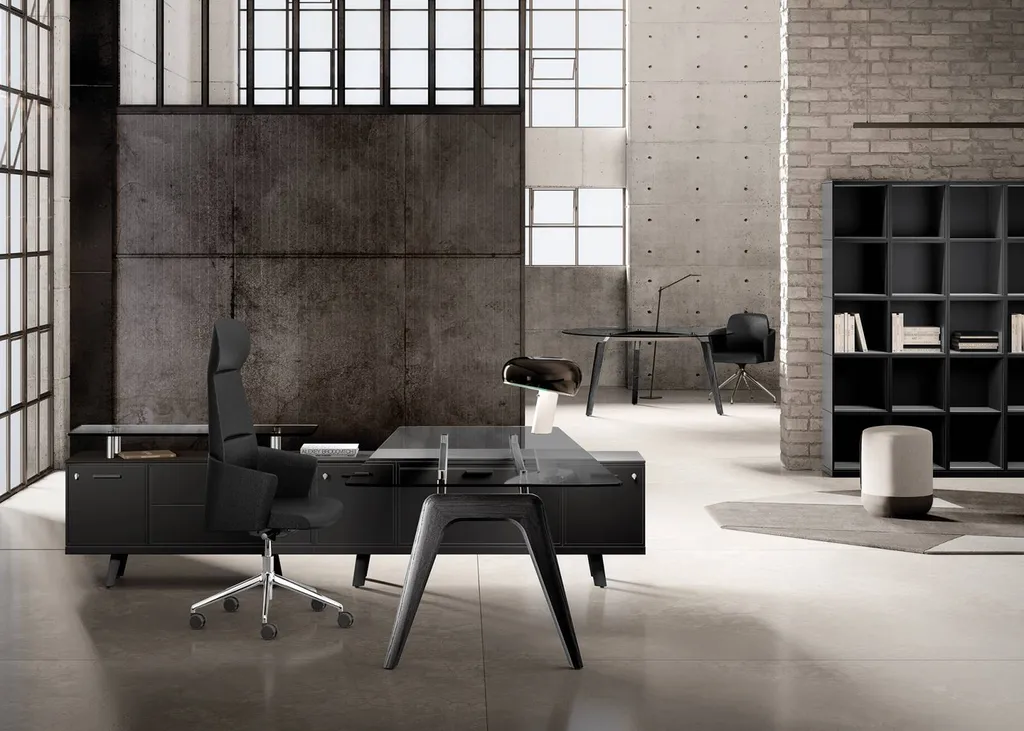 Bureau de direction verre au design moderne et fonctionnel installé par CONCEPTYS à NÎMES