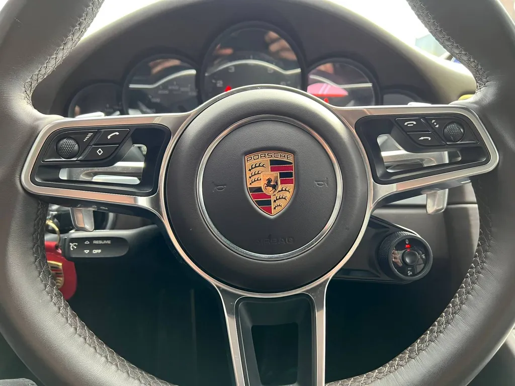 A vendre Porsche 911 Carrera S grise
