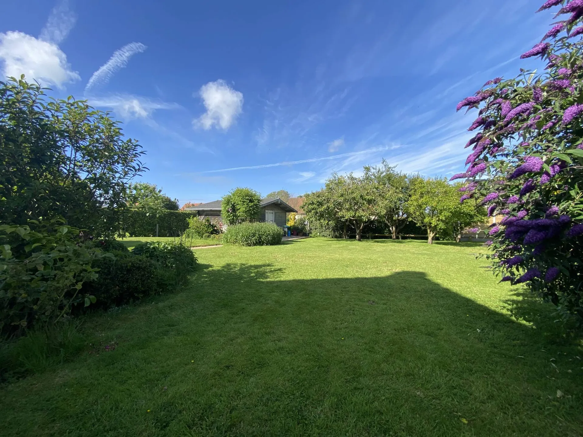 Maison vivable de plain pied, proche commerces et mer