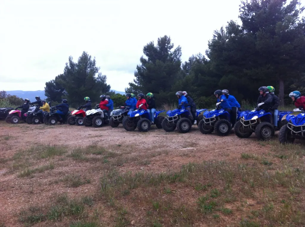RANDONNÉE QUAD DANS LE VAR EN PROVENCE POUR VOS SEMINAIRES