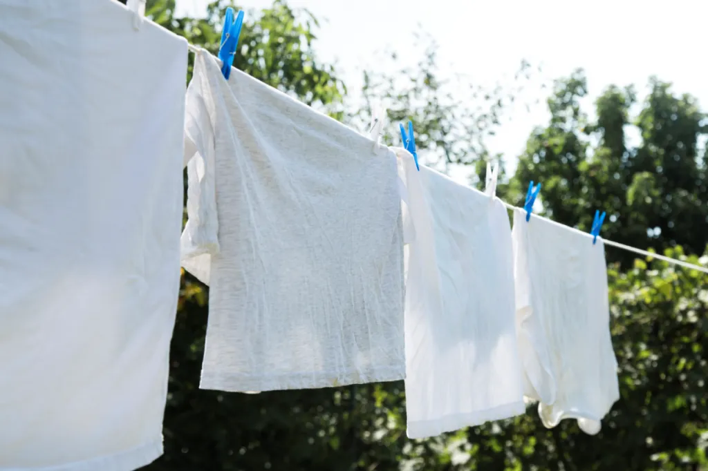 Linge propre et décontaminé avec la lessive vorucide, bactéricide et fongicide Neo Kleen CPI Hygiène