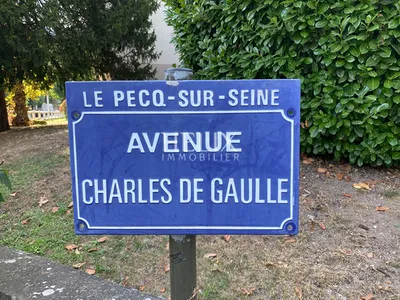 Garage fermé Le Pecq 13 m2